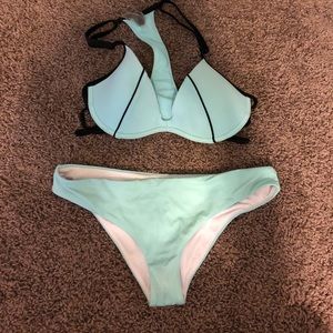 Victoria’s Secret  / Pink bathing suit